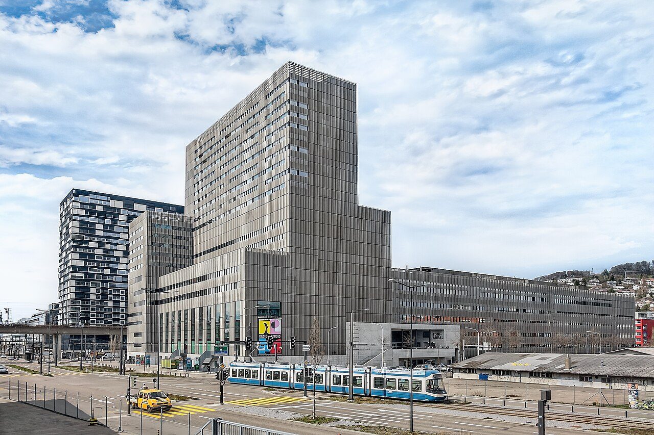 Zürcher Hochschule der Künste (ZHdK) — Zurich, Suisse — image animée, jeu vidéo et arts médiatiques